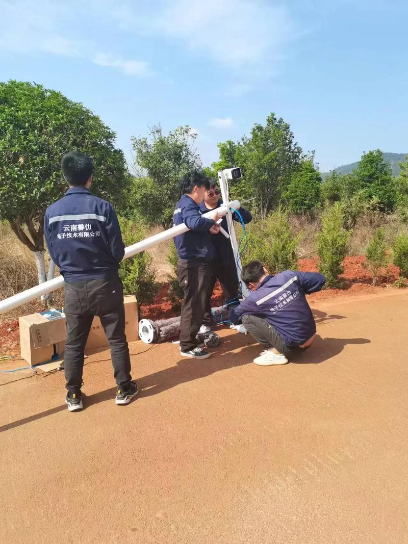 海康威视4G摄像机户外专用支架安装全攻略 安防监控工程实战指南